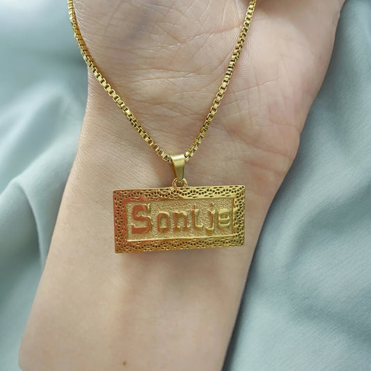 3D CUSTOM NAME PLATE NECKLACE