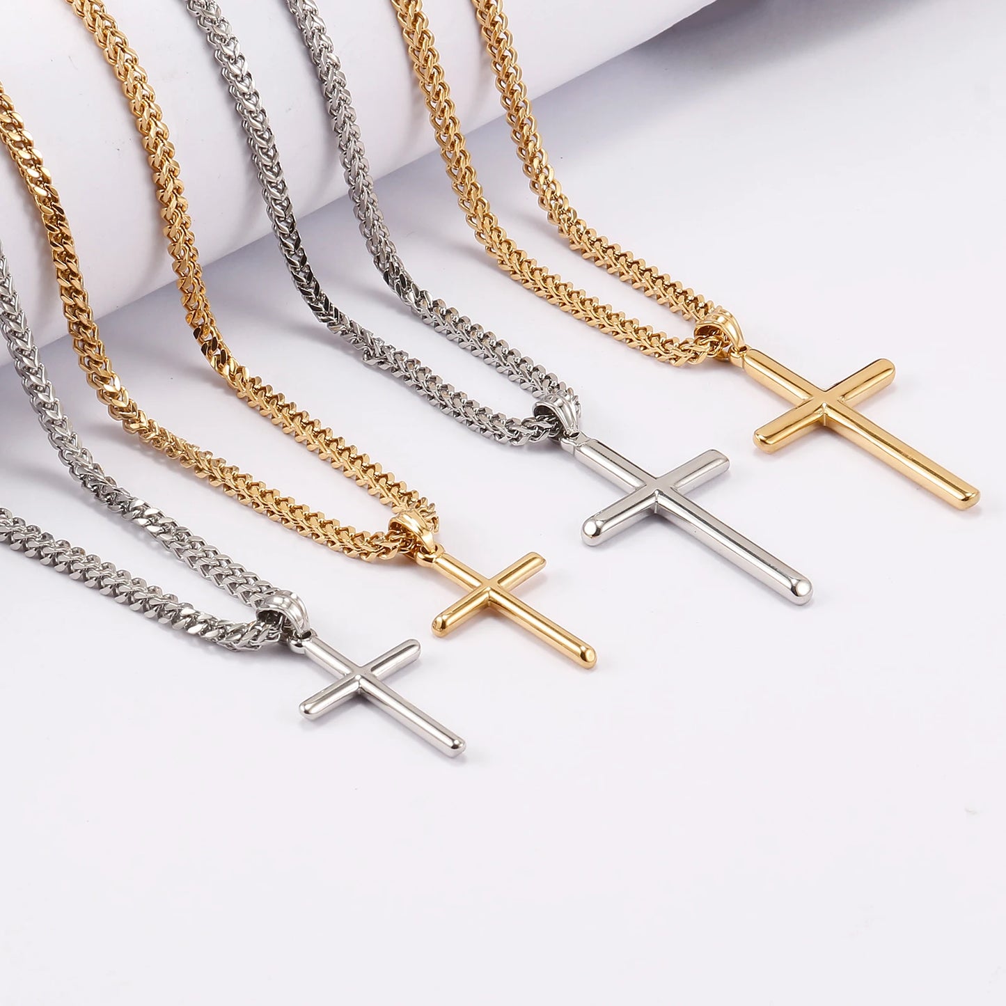 CROSS PENDANT NECKLACE