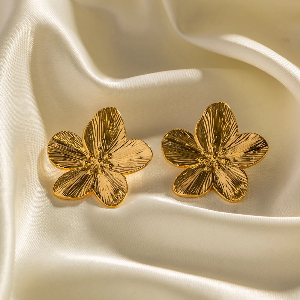 18K GOLD PLATED CUTE FLOWER EARINGS