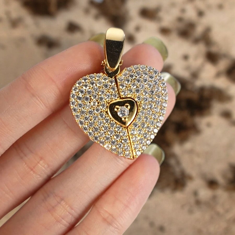 LOCKET PHOTO NECKLESS